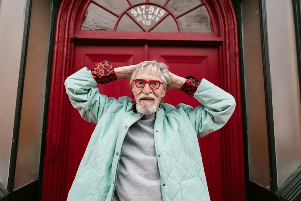 Welche Pflegehinweise gibt es für teure Designerstücke, um ihre Lebensdauer zu verlängern?